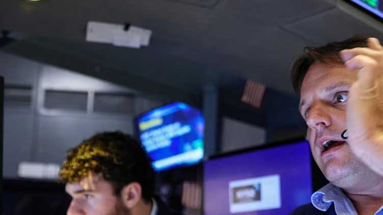 Wall St slips, yields jump as US retail spending persists