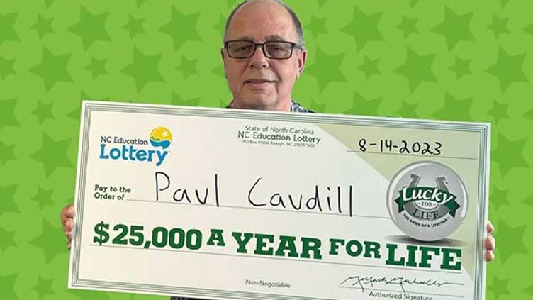 US man used family birthday numbers for 7 years to play lottery, wins jackpot