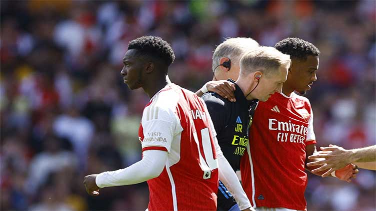 Paulissen strikes twice as Lee Man set up Urawa playoff clash