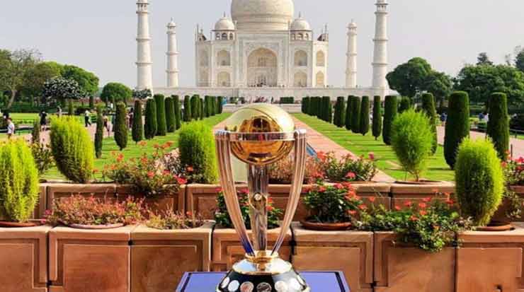 The ICC World Cup 2023 trophy reaches Taj Mahal, India