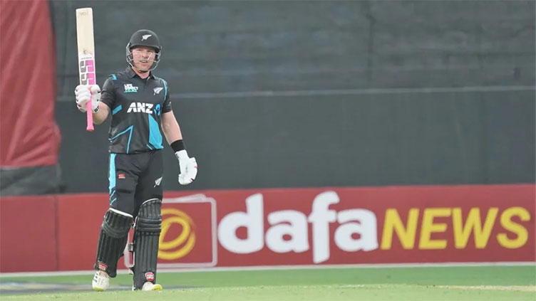 Southee five-for, Seifert 55 put New Zealand 1-0 up