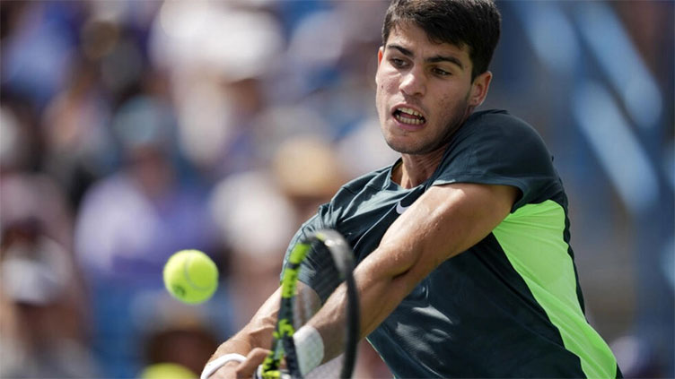 Alcaraz ends Purcell's dream Cincinnati run, Hurkacz advances