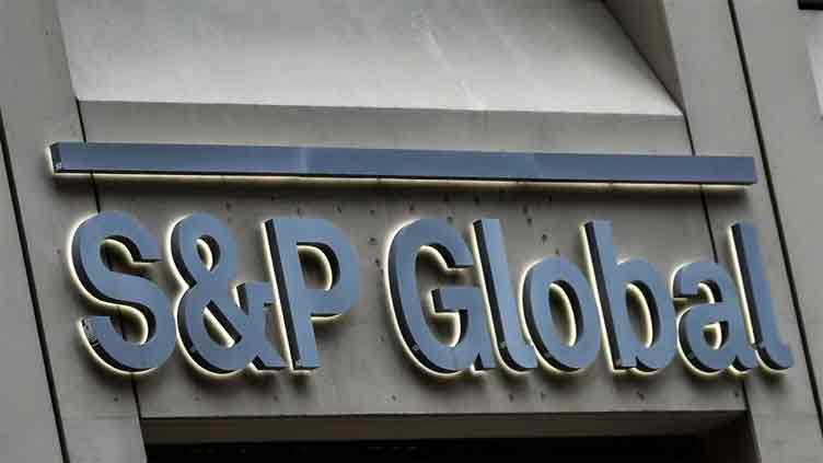 S&P downgrades multiple US banks citing 'tough' operating conditions