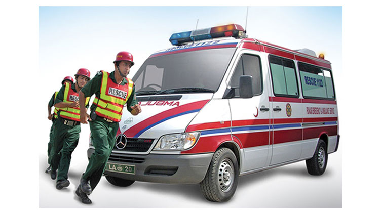 Man hit to death by car on Lahore's Canal Road 