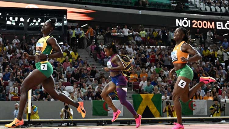 Jackson sends message to double seeking Richardson in 200m