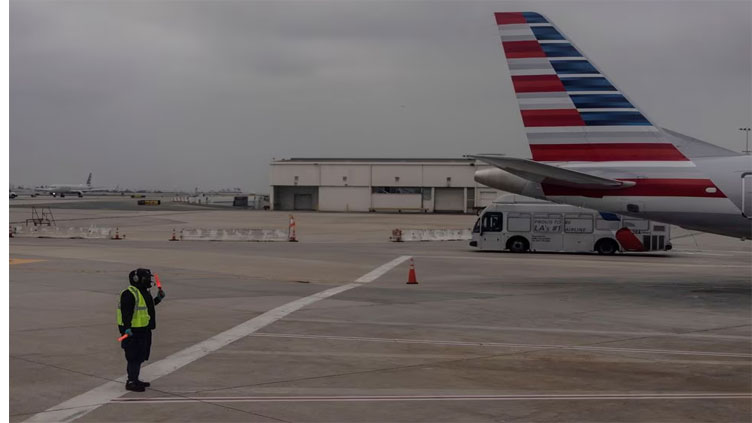 Worker death prompts US FAA to issue aviation ground safety alert