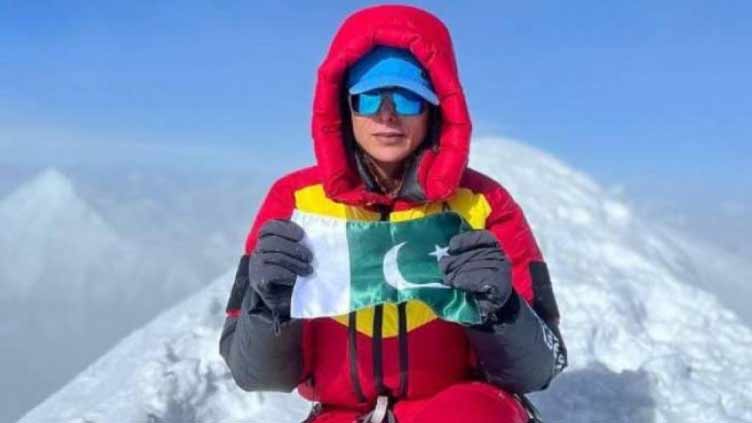 Pakistani mountaineer Naila Kiani sets her sights on Cho Oyu peak ascending