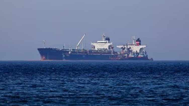 Iran's oil output, exports rise as Washington, Tehran talk