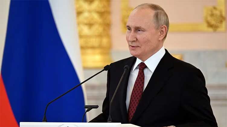 Putin to talk oil in UAE and Saudi, to meet Crown Prince Mohammed bin Salman
