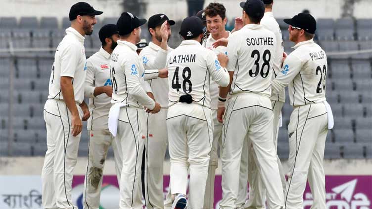 Bangladesh 172 all out against New Zealand after rare dismissal