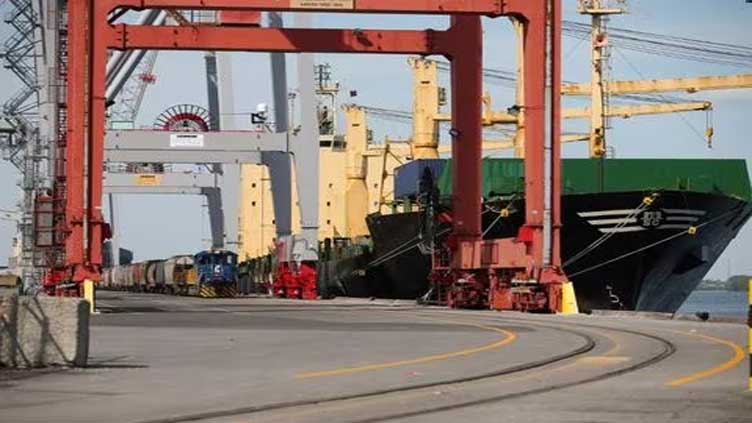 Canada's trade surplus grows more than expected