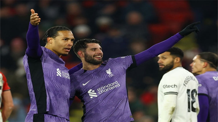 Van Dijk volley sets up Liverpool for 2-0 win over Sheffield United