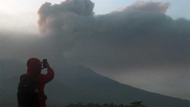 Indonesia ends search after volcano eruption kills 23