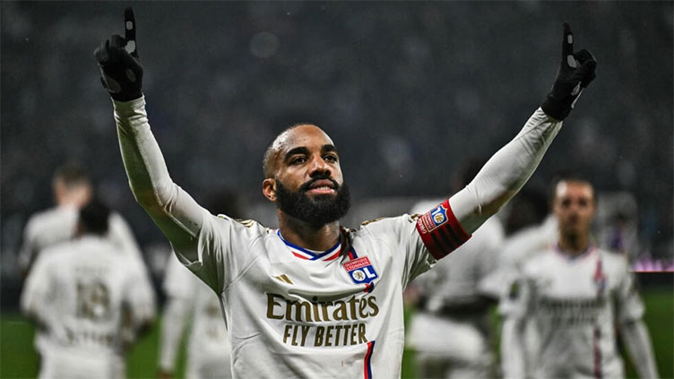 Lacazette hat-trick lifts lowly Lyon as Nice retake second