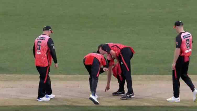 Teams fume as Big Bash match abandoned due to dangerous pitch