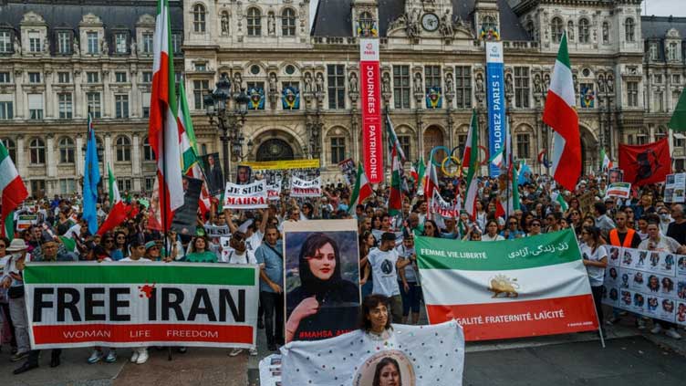 EU gives Mahsa Amini rights prize as Iran blocks family attendance