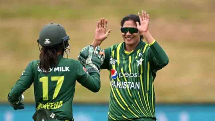 Sadia Iqbal climbs to number four in ICC Women's T20I Bowlers Rankings