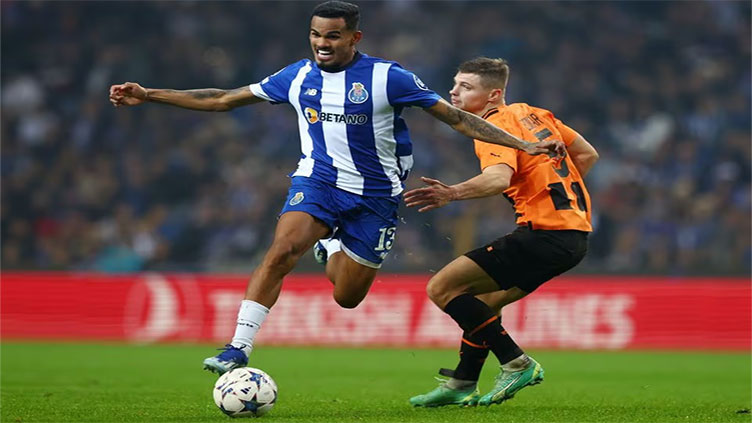 Porto eliminate Shakhtar to secure Champions League knockout place