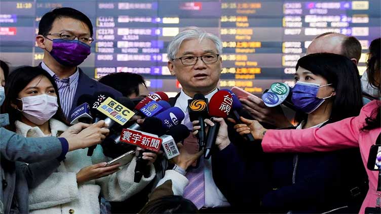 Senior Taiwan opposition leader visits China month before election