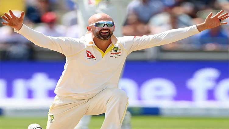 Lyon celebrates 500 wickets as Australia thrash Pakistan by 360 runs