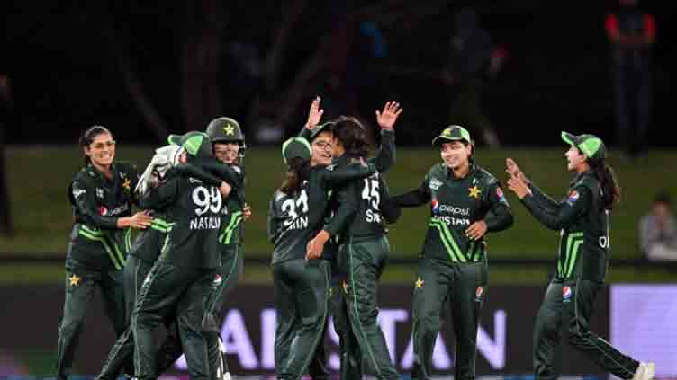 Pakistan women beat New Zealand in Super Over thriller