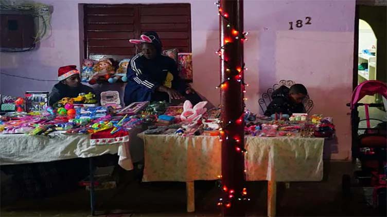 Cuba's Christmas not so merry this year as economic crisis grinds on