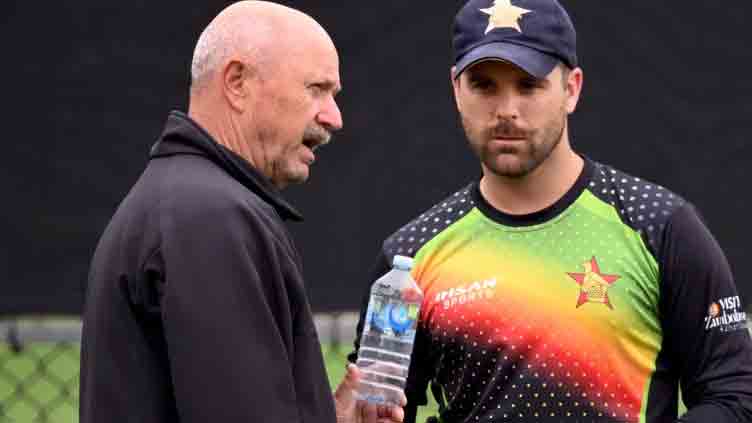 Houghton resigns as Zimbabwe coach after World Cup failures