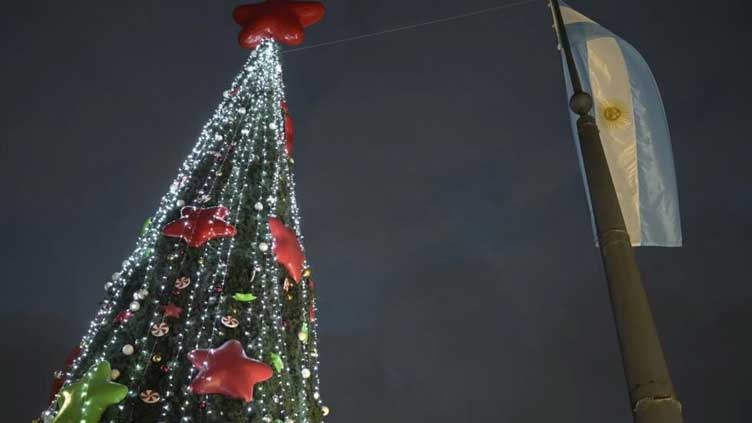 No jingle in Argentine pockets as economic grinch ruins Christmas