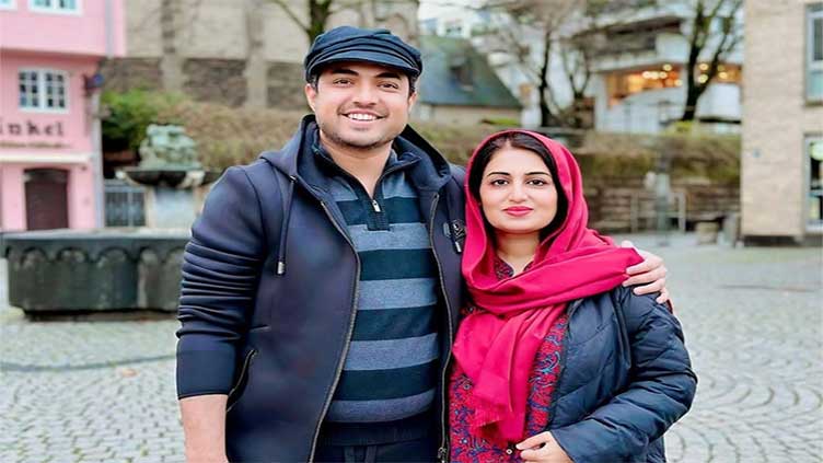 Iqrar-ul-Hassan vacationing with Farah Iqrar in Europe