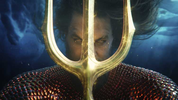 On the weekend before Christmas, 'Aquaman' sequel drifts to first