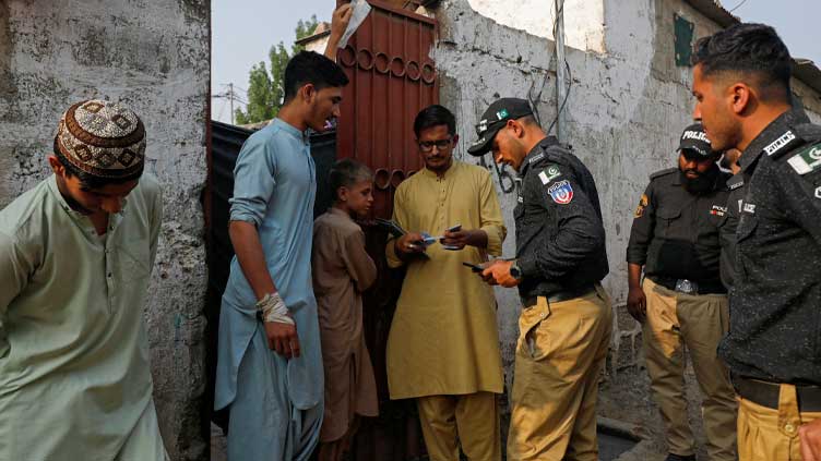 Pakistan deported Afghans waiting for US resettlement 