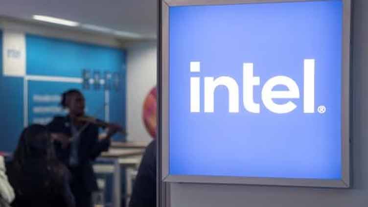 Intel slashes employee, exec pay amid PC market downturn