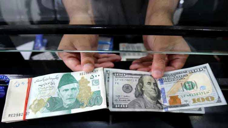 Pakistani rupee hits to new low against dollar in interbank market