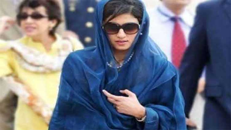 Hina Rabbani Khar departs for Sri Lanka on two-day official visit