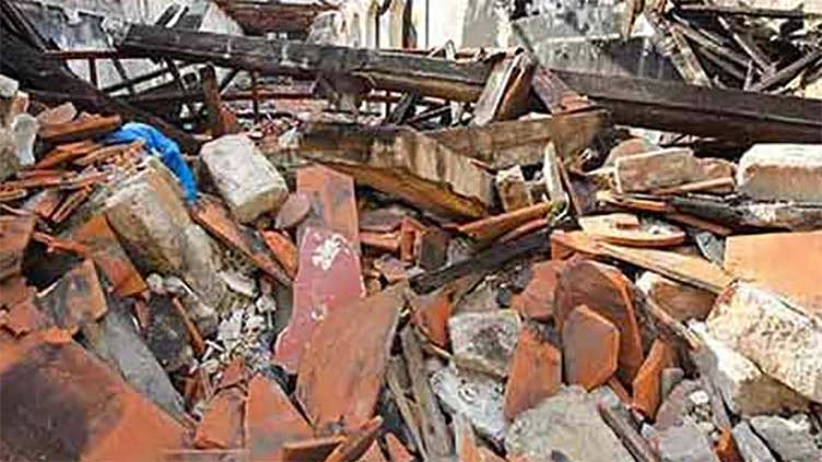 Three killed as house roof collapses after gas pipeline explosion