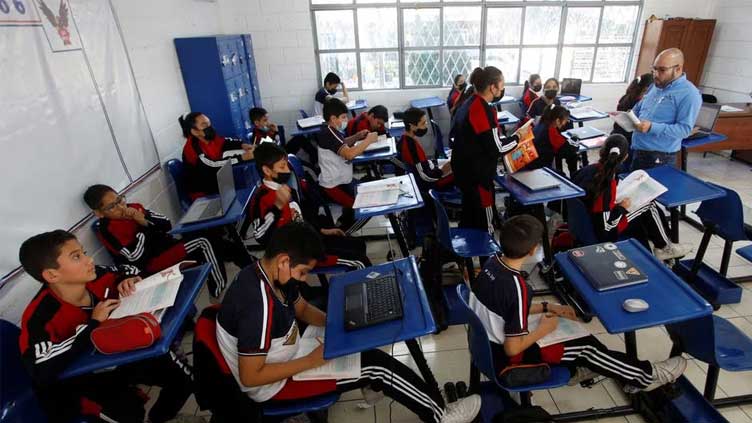  Bike desks help Mexican students learn while burning calories