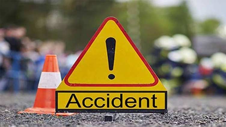 One killed, eight injured in bus-truck collision 