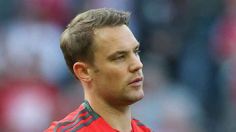 Neuer 'put personal interests' above Bayern, says sporting director