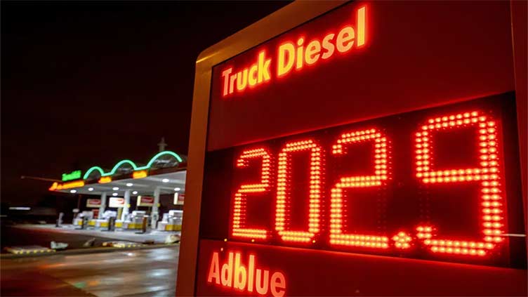 How will EU ban and West's price cap on Russian diesel work?