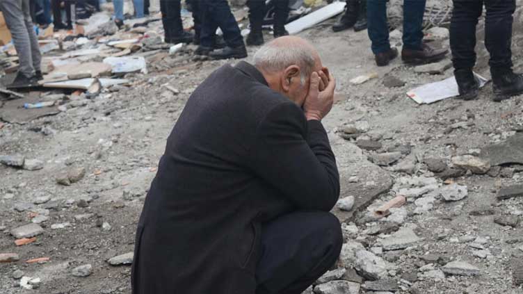 'So scared': Fear of aftershocks in debris-strewn Turkey