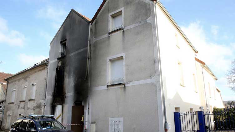 Mother, seven children die in fire in France
