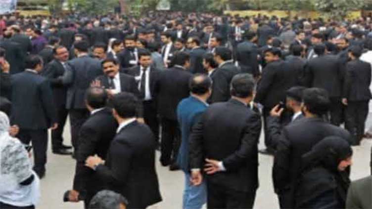 Prominent lawyers support Imran in his struggle for rule of law