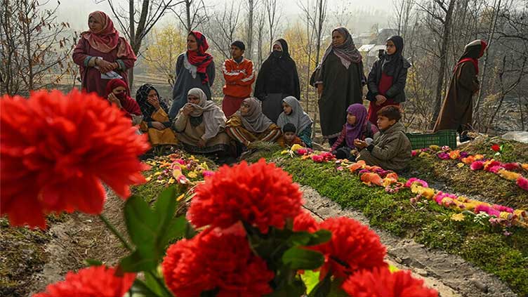 Indian forces crack down on funerals of Kashmiri fighters