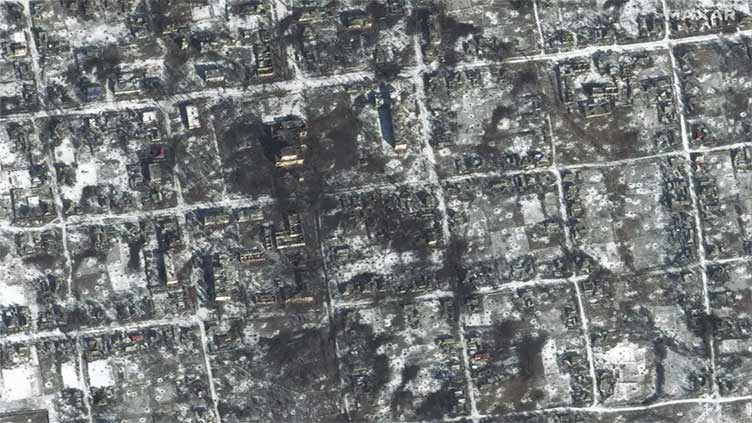 Russia pushes advance on Bakhmut, bolsters defenses in south