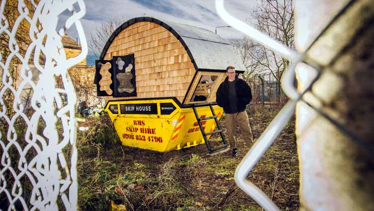 An artist living in a skip to make 'statement' about London's rent prices