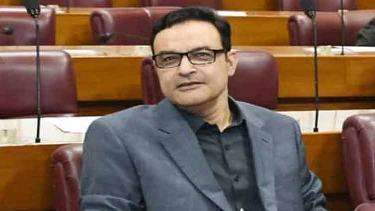 Govt collects taxes but provides no facilities, says Noor Alam Khan