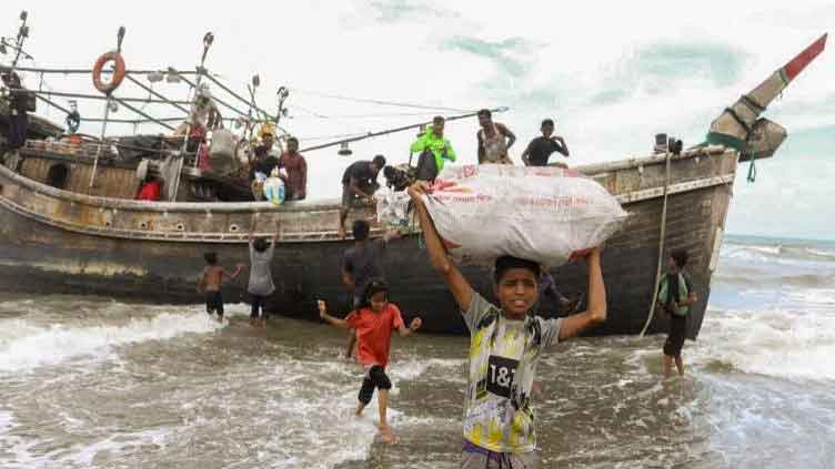 Rohingya refugees land on Indonesia's west coast