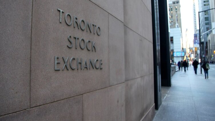 Canada's main resource-heavy stock index decline