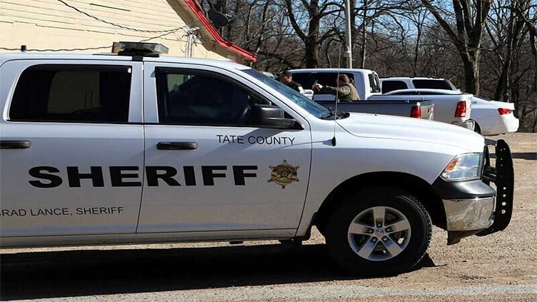 Six dead in Mississippi shooting rampage, suspect detained