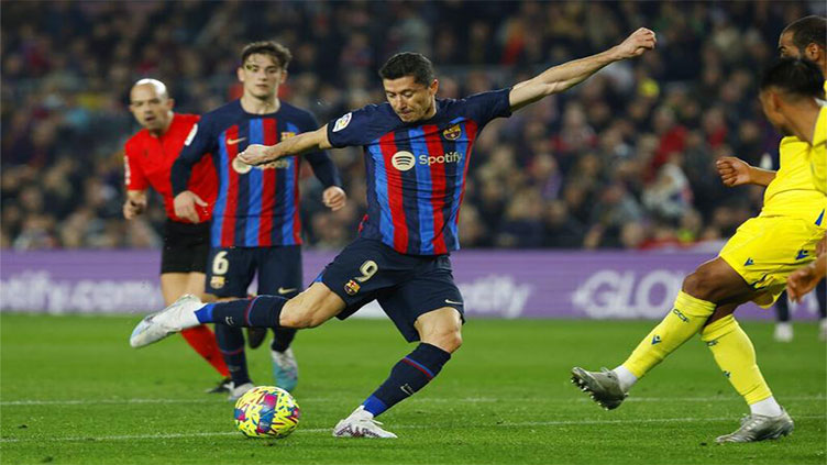 LaLiga leaders Barcelona breeze past Cadiz 2-0